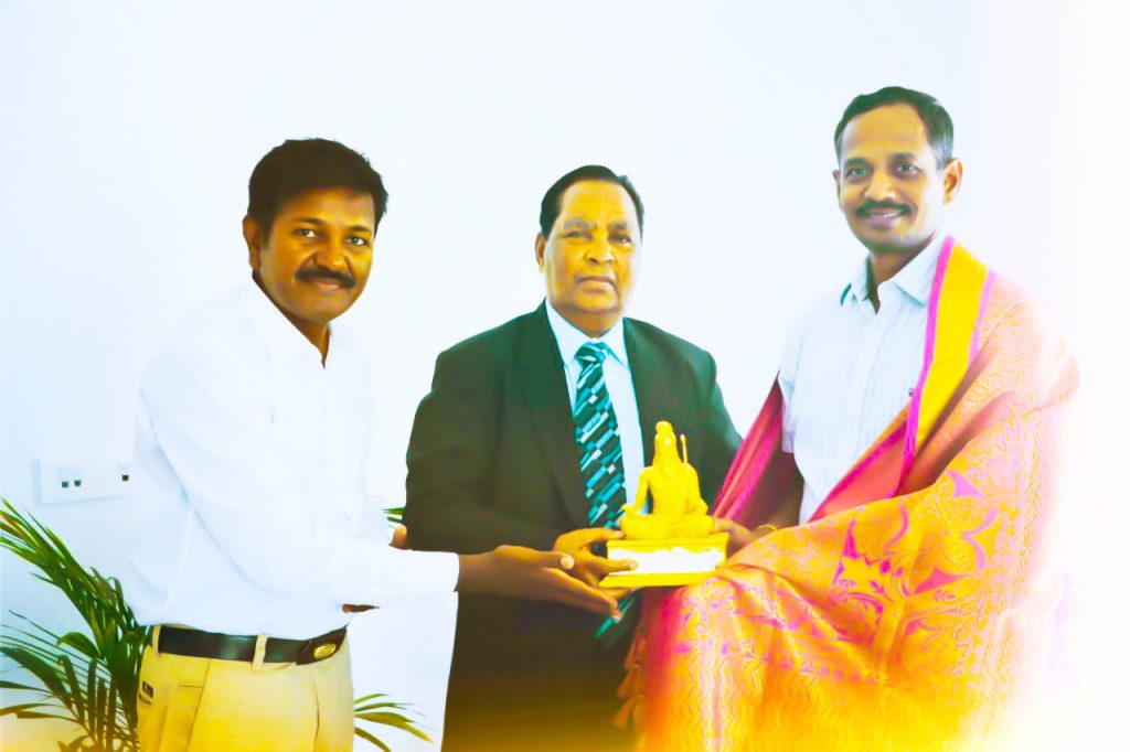 திருக்குறள் கல்வெட்டுகள்.